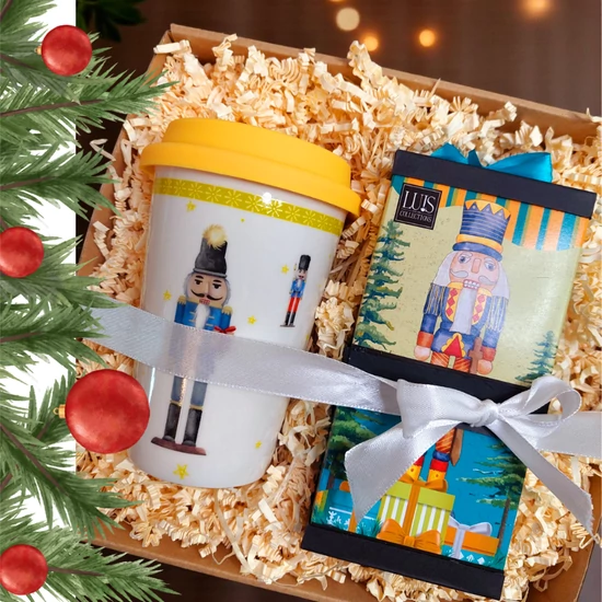 Ünnep - ajándékdoboz hordozható pohárral, nasival és teával